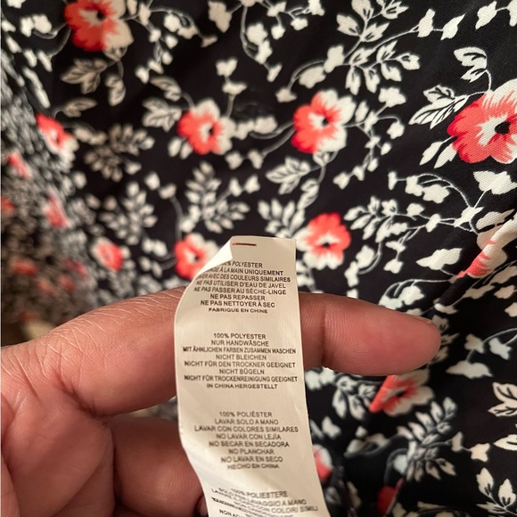 Pretty Little Things Plus Size Womens feminine floral dress with slits size 16 - Picture 8 of 14